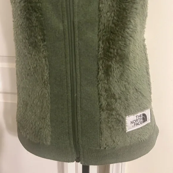 The North Face Women's Olive Fleece Vest - Picture 4 of 5